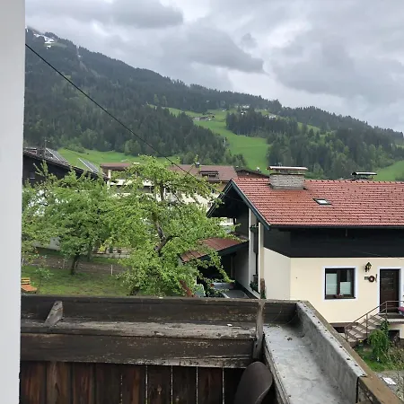 Haus Luise Szálloda